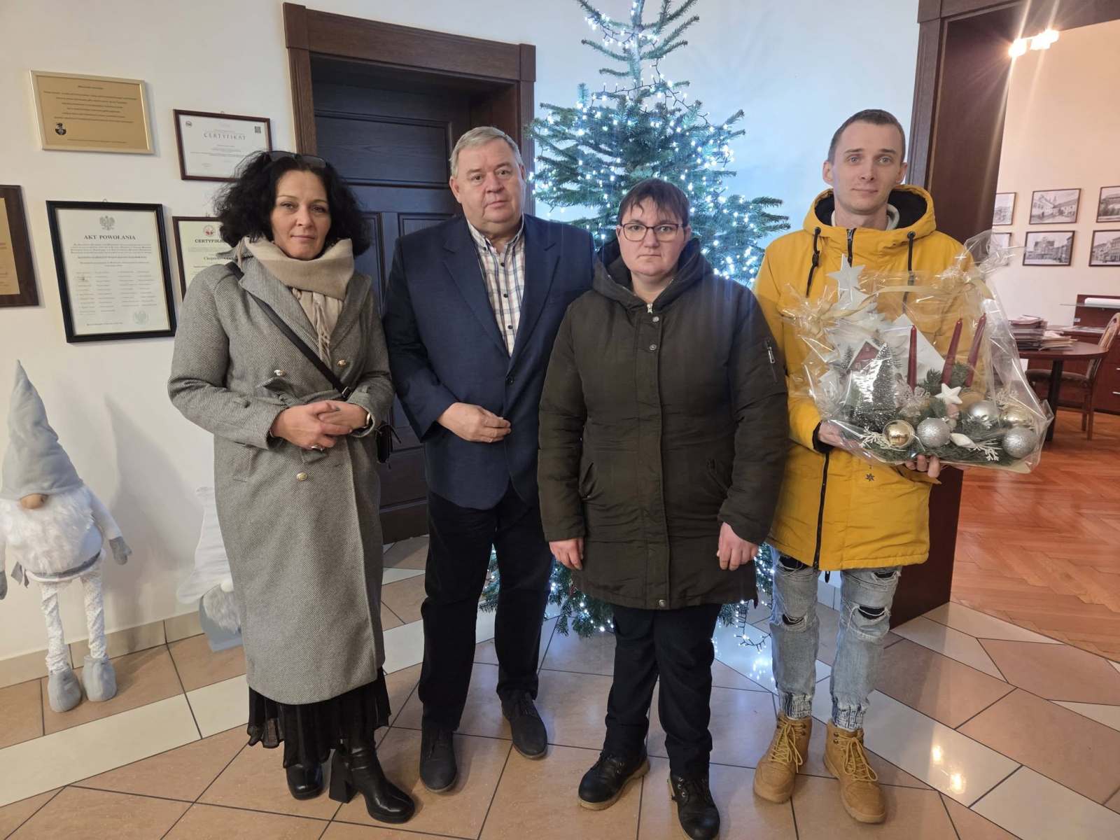 Odwiedziny delegacji Warsztatów Terapii Zajęciowych w Starostwie Powiatowym w Chojnicach